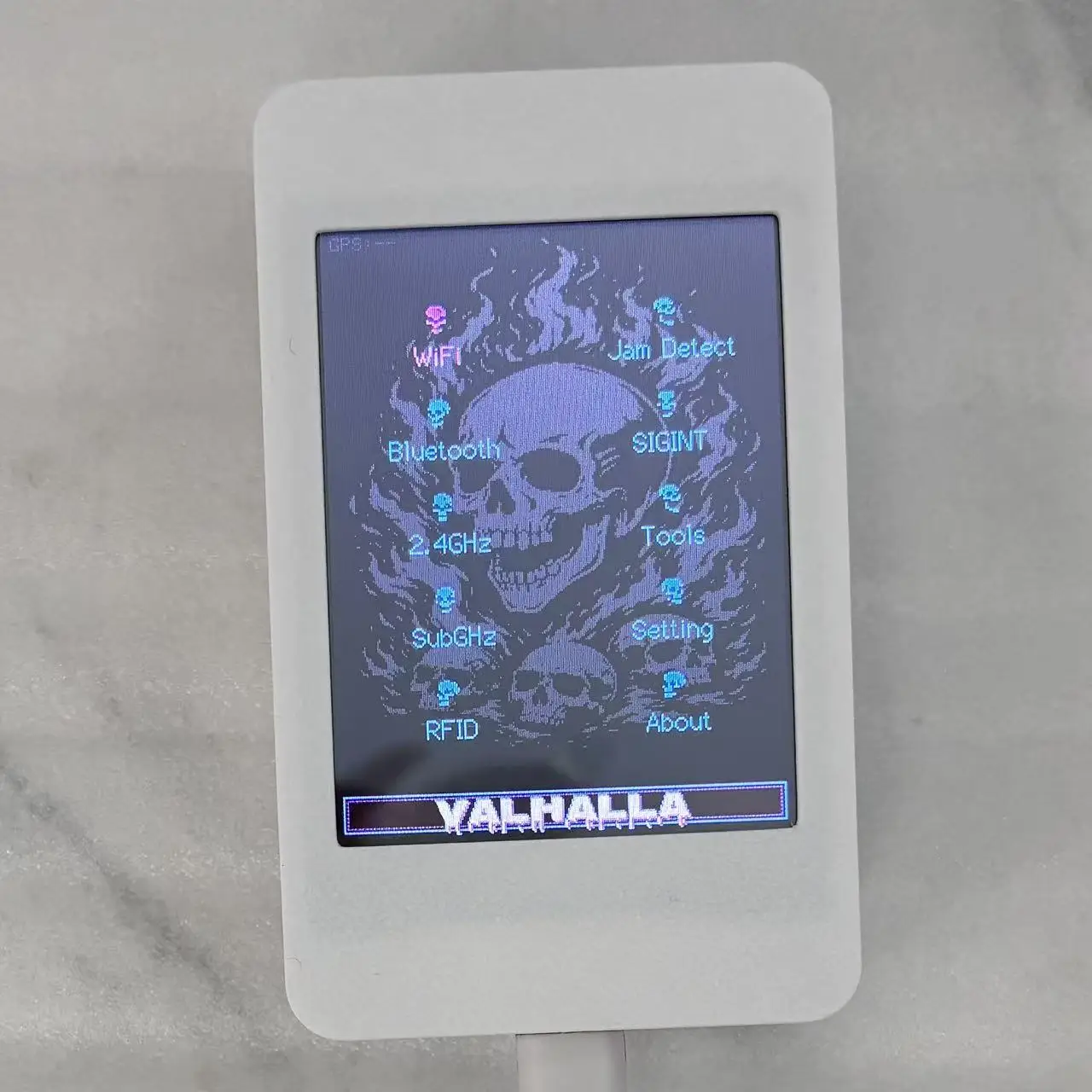 

ESP32 HaleHound valhalla Dev Board: Firmware Version V3.4.0 WiFi/Bluetooth Net Monitor, 2.8" Touch, RSSI Readout