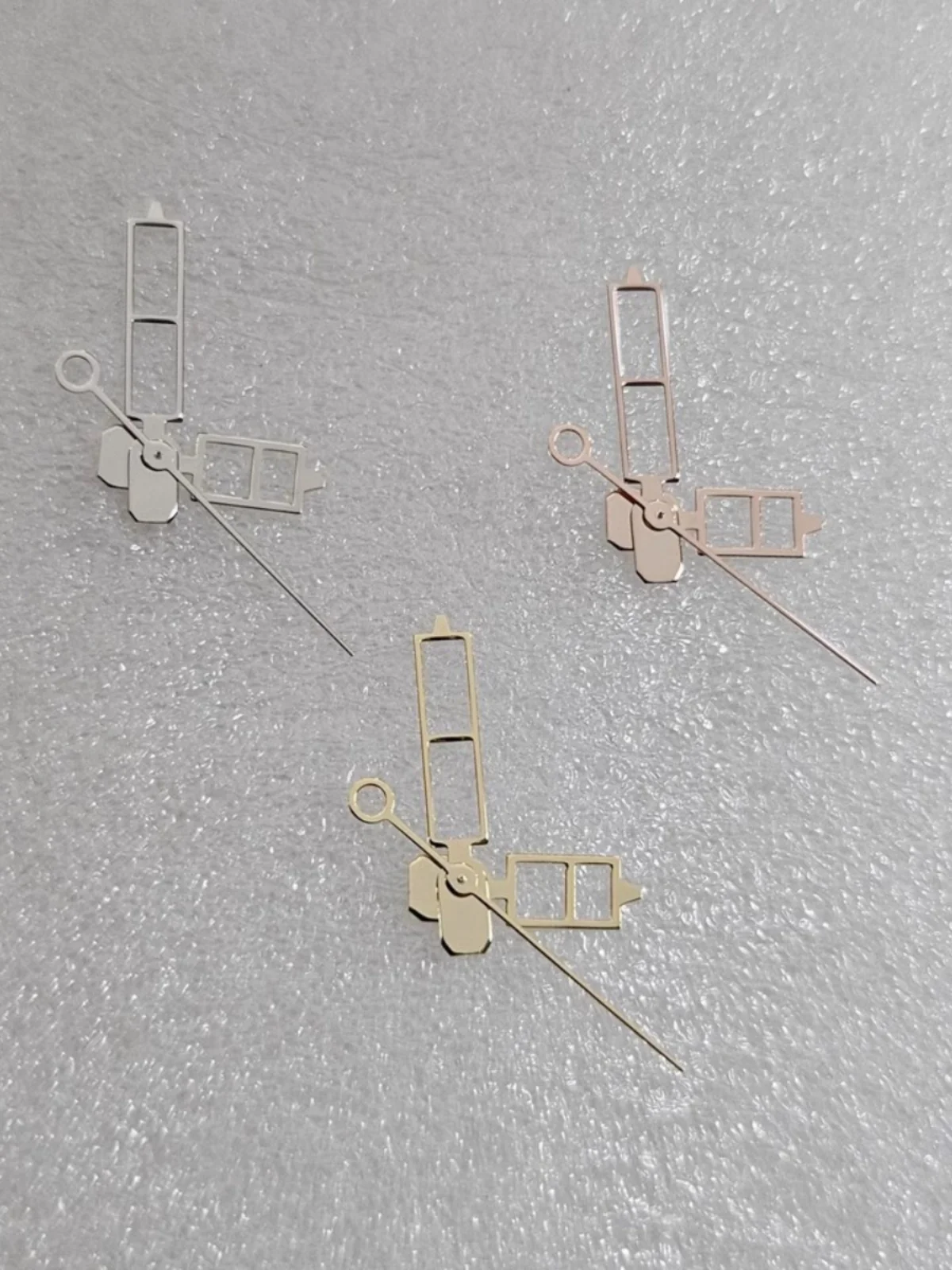 

NH35 Square Hollow Hands Three Hands No Luminous for NH35 NH36 4R36 7S26 Movement DIY Repair Part