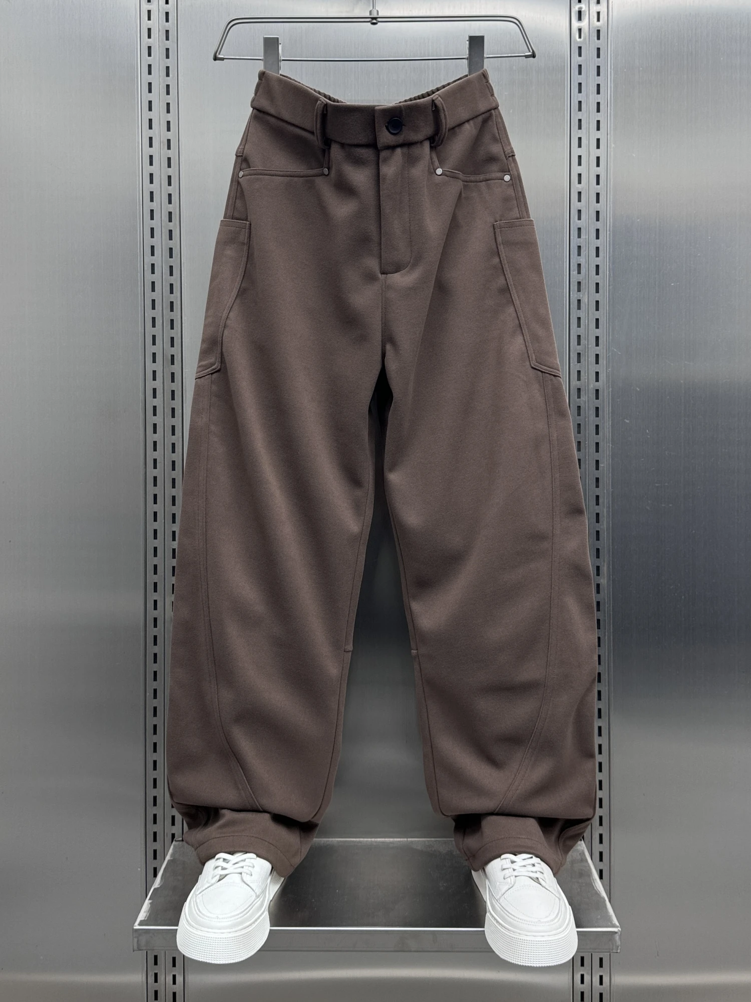 

Осенне-зимние мужские шерстяные повседневные брюки прямого кроя, модные молодежные однотонные спортивные брюки, удобные свободные брюки с эластичной резинкой на талии