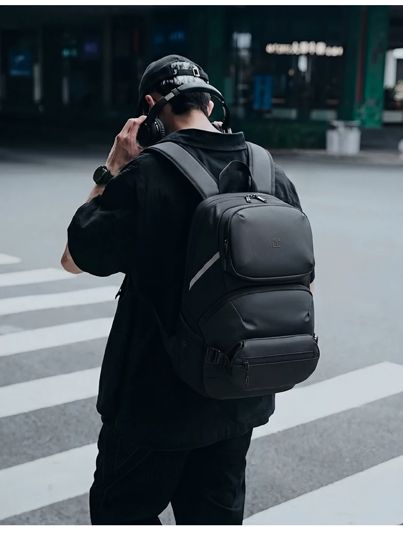 TANGCOOL Convertible Detachable Pocket Backpack Fits 17.3 Inch Notebook Waterproof Ventilated Back Panel Travel Luggage Bag