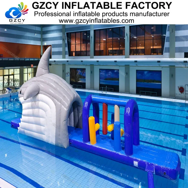 Scream Shark Design Water Playground Swimming Pool Equipment Inflatable Obstacle Course
