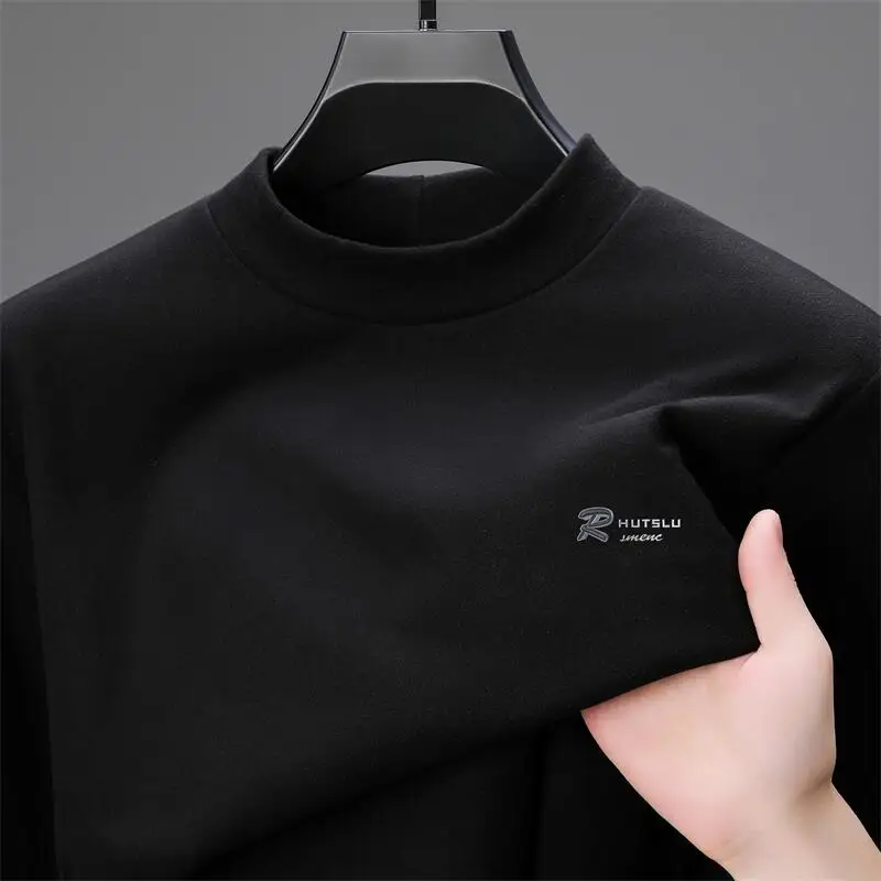 2025 تي شيرت رجالي بأكمام طويلة ورقبة عالية قميص أساسي للخريف والشتاء قميص ألماني مخملي للرجال