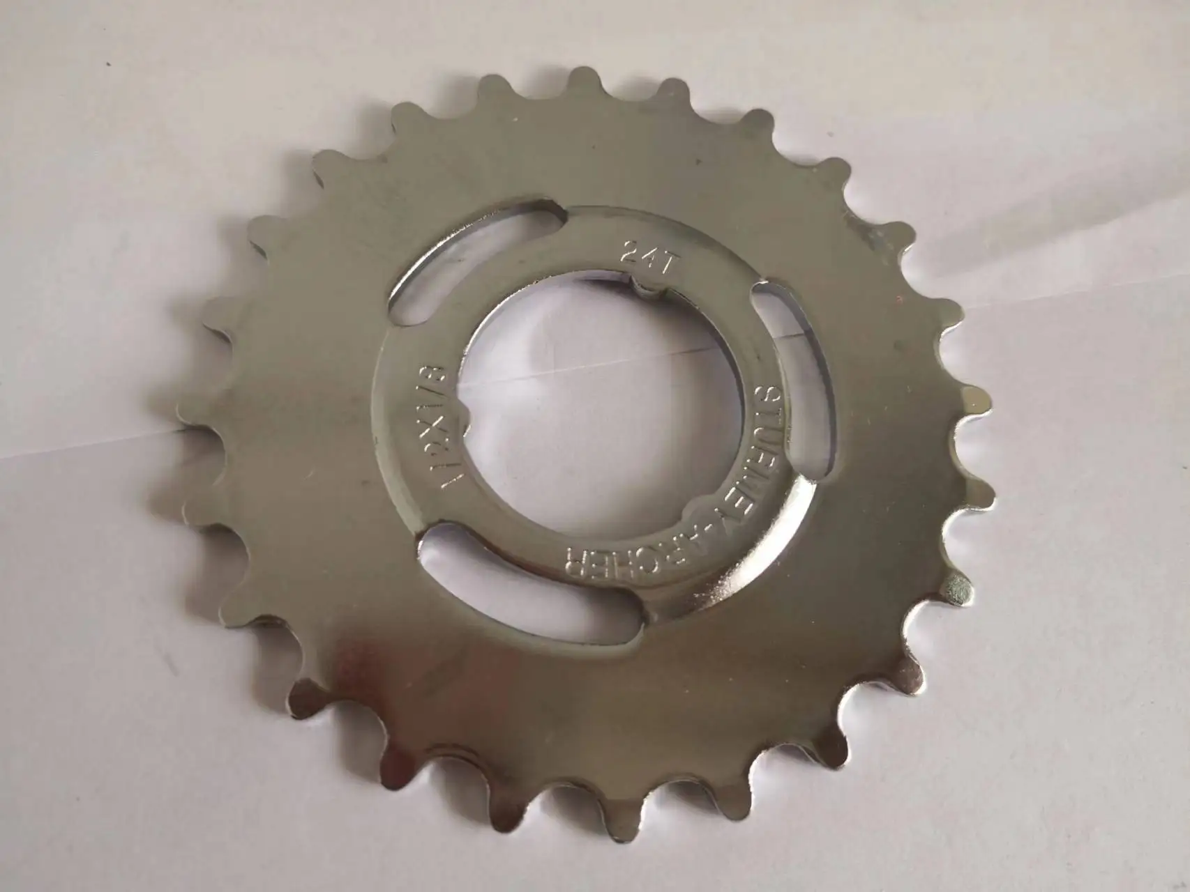 SA parts Sturmey-Archer 24T Sprocket internal 3 speed 1/2 x 1/8\