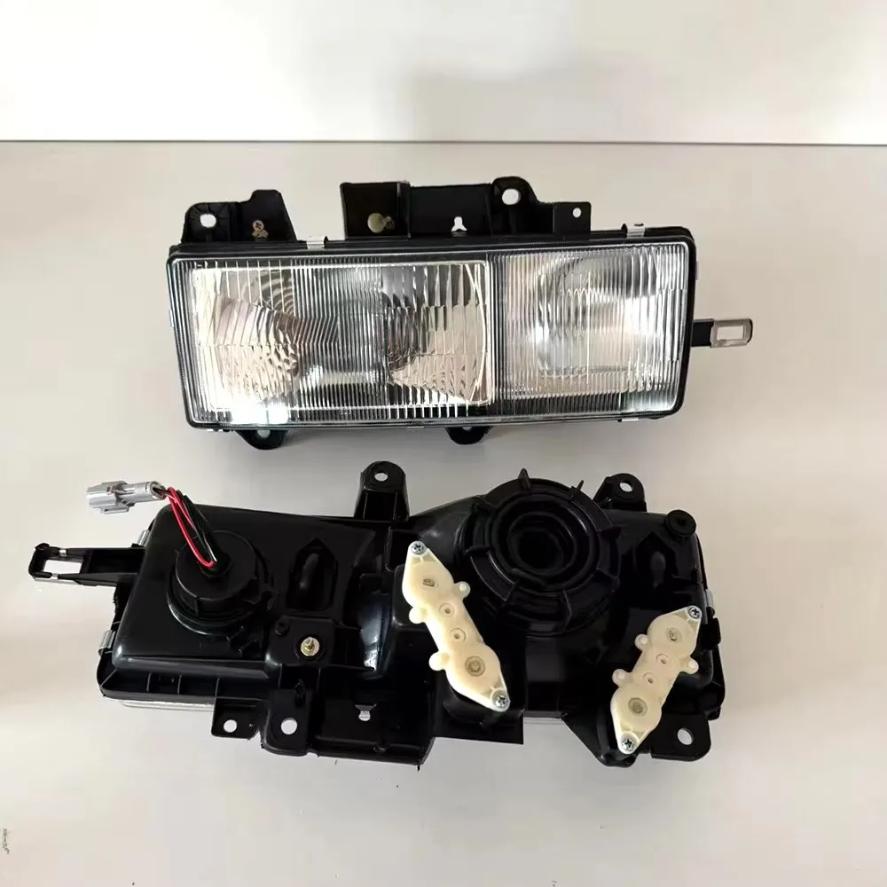 Front Headlight Assembly Replacement For Isuzu ELF Truck 1991 To 1993 Halogen Head Lamp Pair