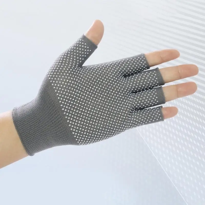 

Pack of 10 Cut Finger Work Gloves with Nonslip Surfaces Labor Protective Handling