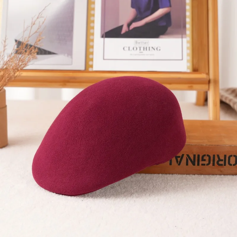 2026Autumn Winter Unisex Pure Woolen Newsboy Cap Minimalist Vintage Beret Breathable Warm Versatile Artistic Peaked Cap Headwear