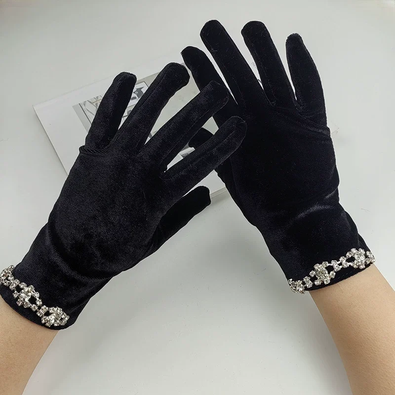 

Женские элегантные черные бархатные перчатки с бриллиантами и бисером, женские весенне-летние винтажные перчатки для вождения, вечеринки, R1677