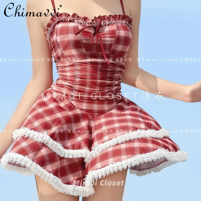 สาวหวานลายสก๊อตสีแดงวันหยุด Hot Spring ชุดว่ายน้ําฤดูร้อนใหม่เซ็กซี่ผู้หญิง SLIM FIT Elegant Kawaii One- Piece กระโปรงชุดว่ายน้ําผู้หญิง
