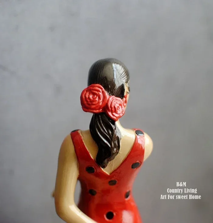 Spain Flamenco Spanish Dancing Girl  Tourist Souvenir Home Decoration Ornaments Desktop furnishing Tourist Souvenirs Gifts
