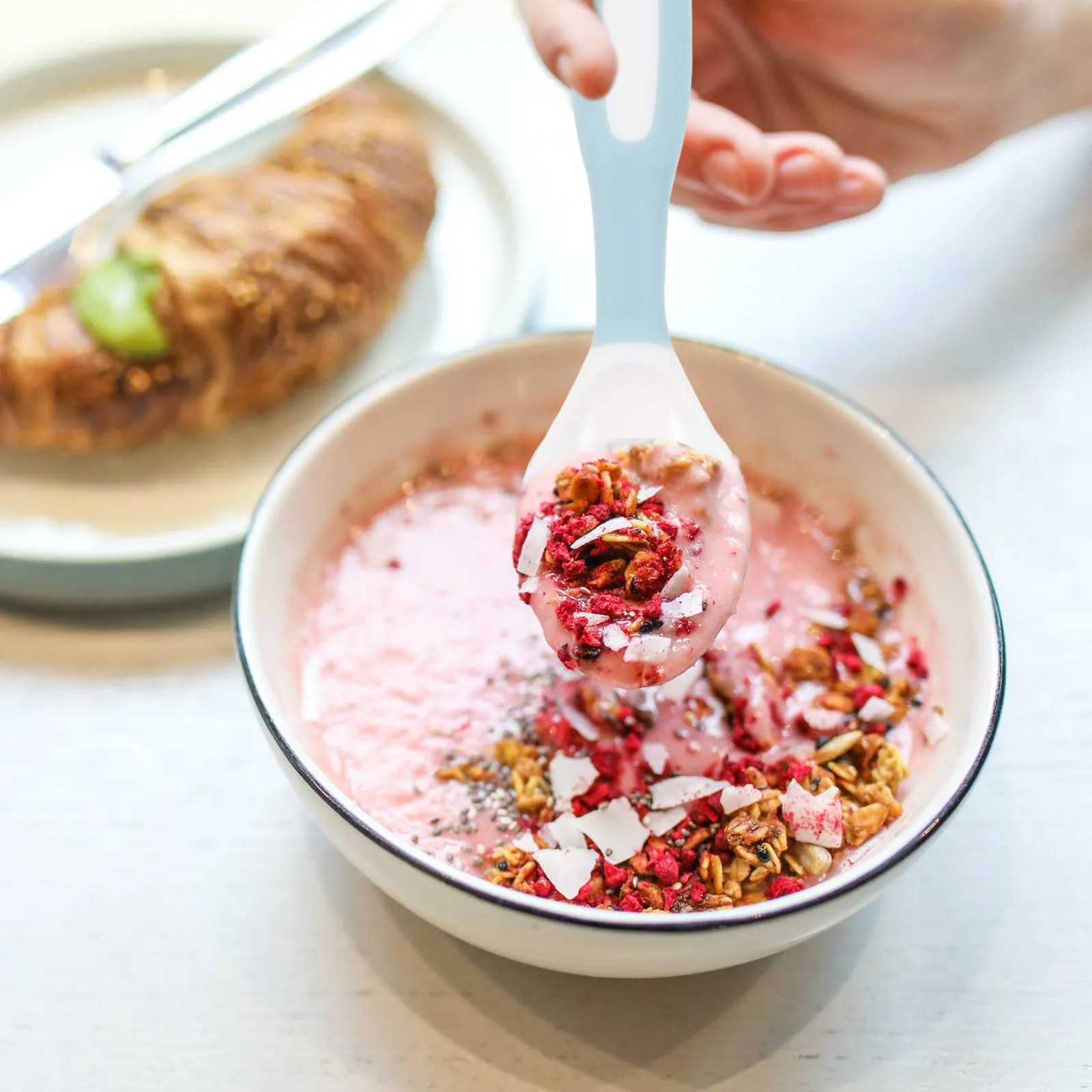 

1 комплект детских тренировочных вилок и ложек с гладкими закругленными краями, посуда для кормления малышей, детская столовая посуда, инструменты для самостоятельного кормления, компактные