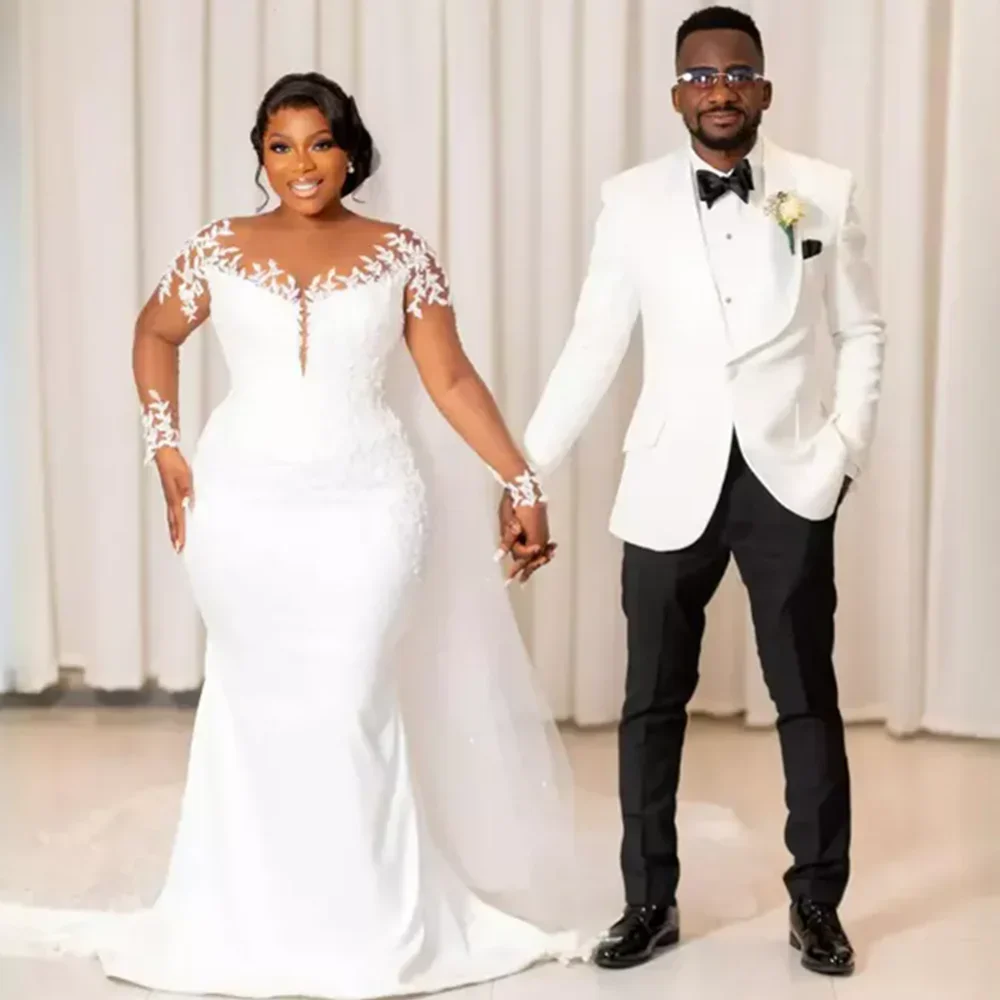 فساتين زفاف أنيقة بحورية البحر بدون حمالات مخصصة ثنيات من الشيفون فستان سويب تراين مقاس كبير