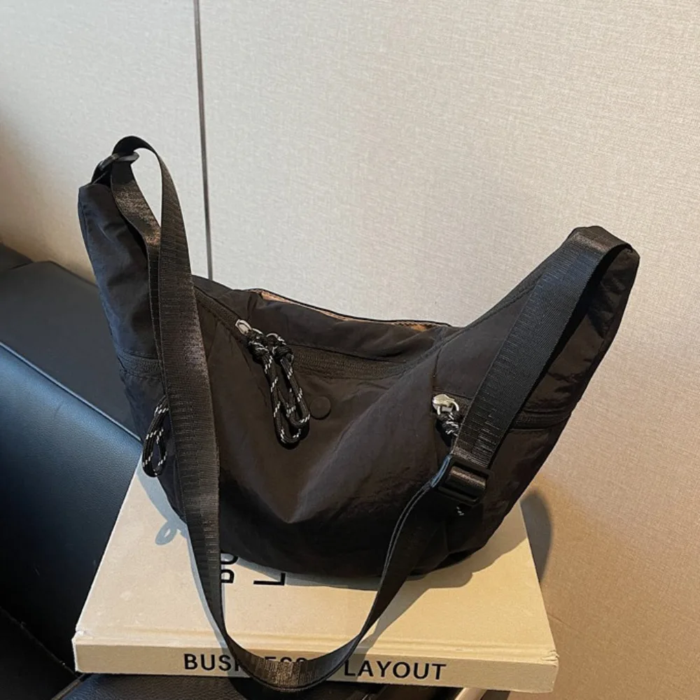 

Large Capacity Nylon Dumpling Bag Japanese Style Multiple Pockets Casual Crossbody Bag Purse Solid Color Sports Shoulder Bag