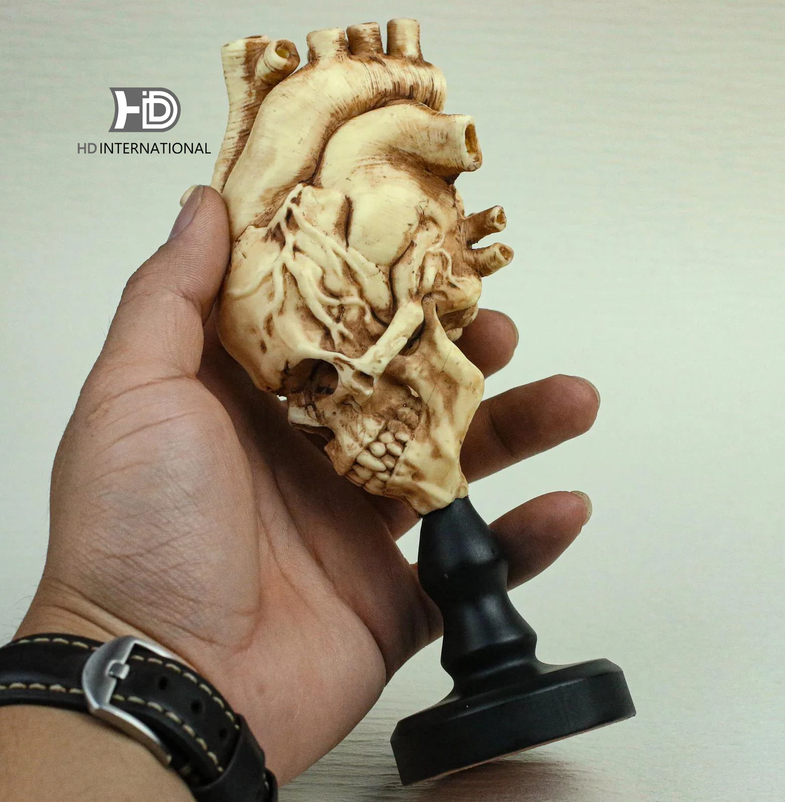 Heart skull ornaments, anatomical ornaments, realistic heart ornaments, unique home accessories