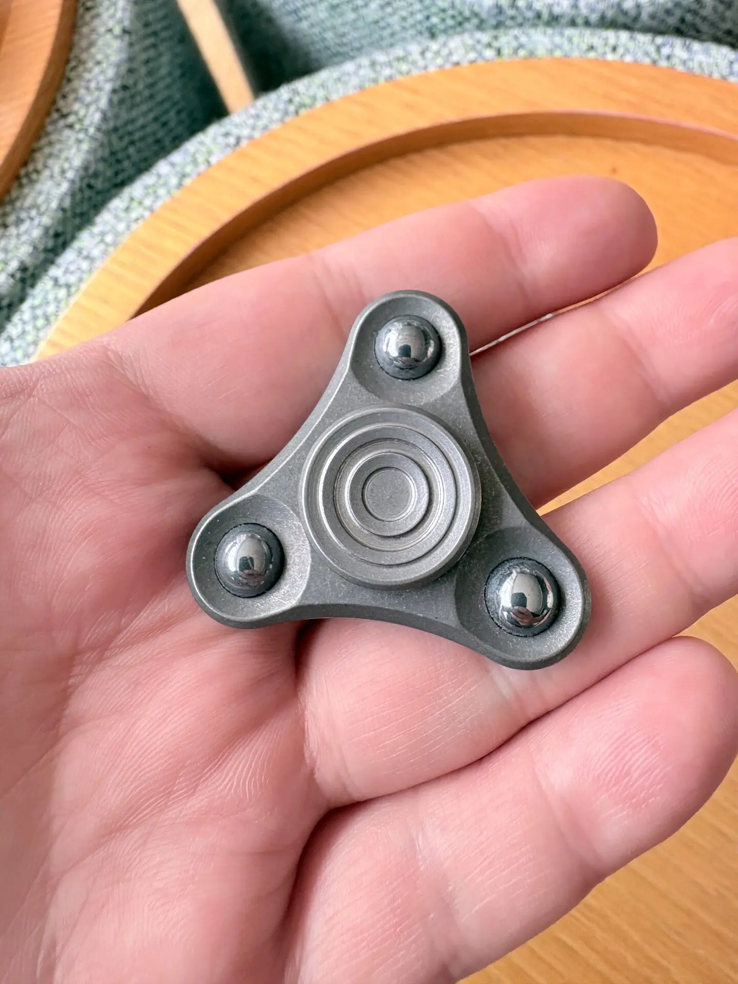 Used Captain FW three-page bead gyro, titanium main body plus tungsten steel beads