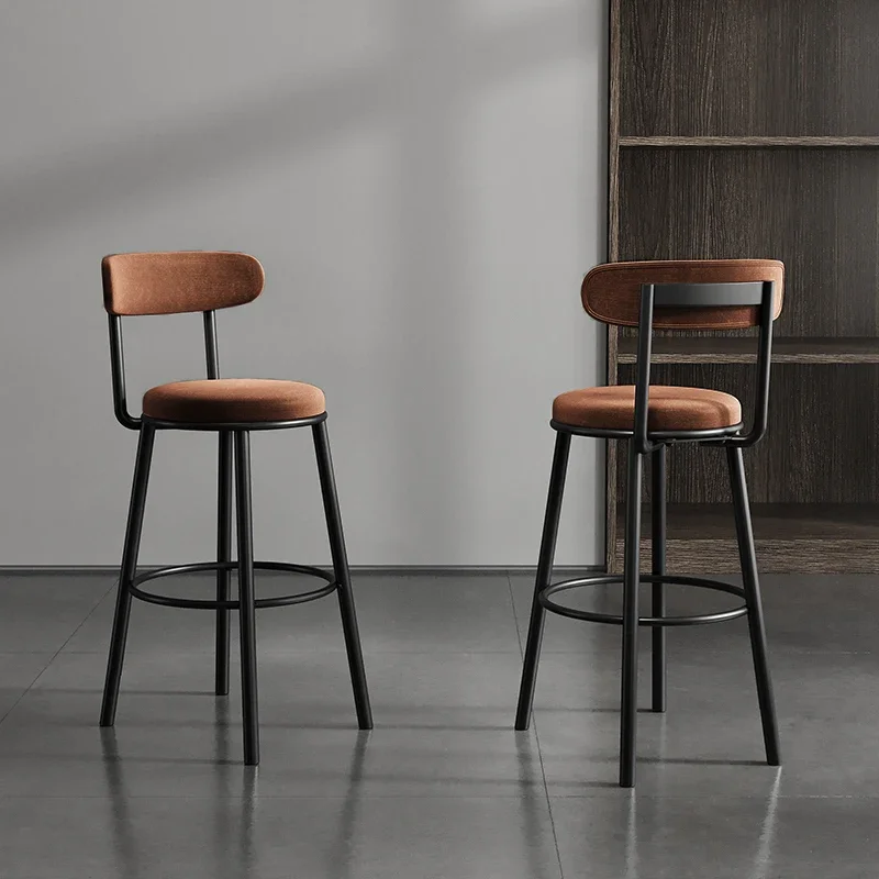 Modern Scandinavian Iron Bar Stool High Stool with Backrest Luxury Black Counter Chair Light Elegance for Home Bar