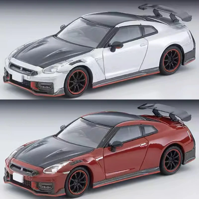 

**Pre-Order** TLV 1:64 GT-R Nismo Silver Black / Red Black Diecast Model Car