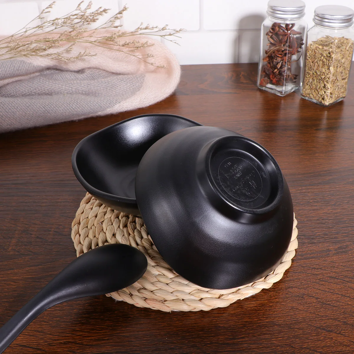 

2pcs Seasoning Bowl for Restaurant Kitchen Melamine Sauce Dish Appetizer Dipping Bowls Home Catering Flavor Container Heat