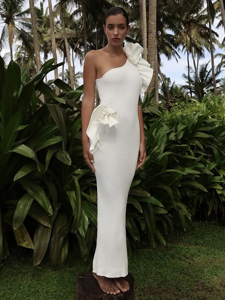 Macheda Crochet Off Épaule Maxi Robe Femmes Ruché Applique Diagonal Col Dos Nu Sans Manches Mode Tendance Élégant