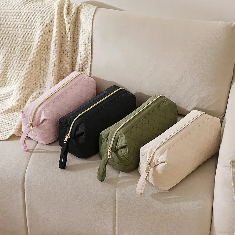 Image of Für Dyson Haartrockner Reise-Aufbewahrungstasche Tragbare Hochkapazitäts-Tasche Einfaches Design Nylon Kosmetik- und Toilettenartikel-Organizer Minimalistisch