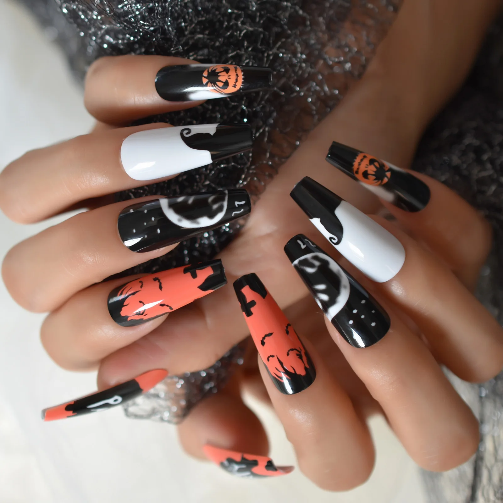 Harajuku style Press On Nails Black White Orange Mix Color Halloween Cute Ballerina Fake Nails