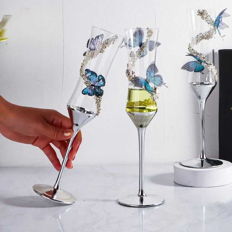 Creative Waist Champagne Glasses Crystal Glass Butterfly Rhinestone Wedding Toast Cup Pair Gift Box Set
