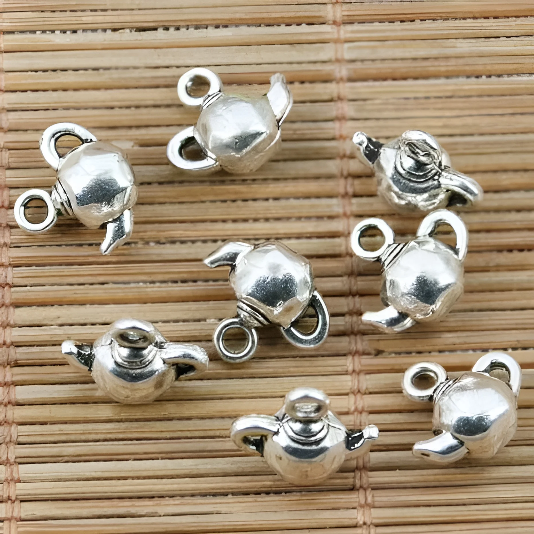 20pcs   12*11*6.5mm ,hole 1.9mm     Alloy matel  teapot  charm      HWEF2355