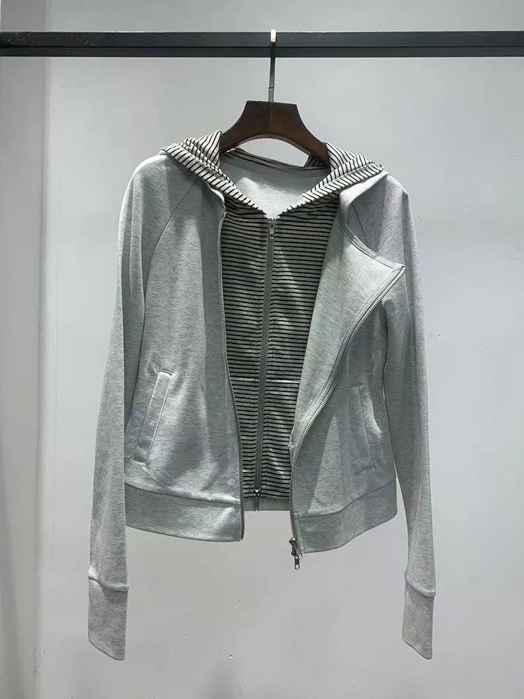 Women's casual hooded sweatshirt with a 