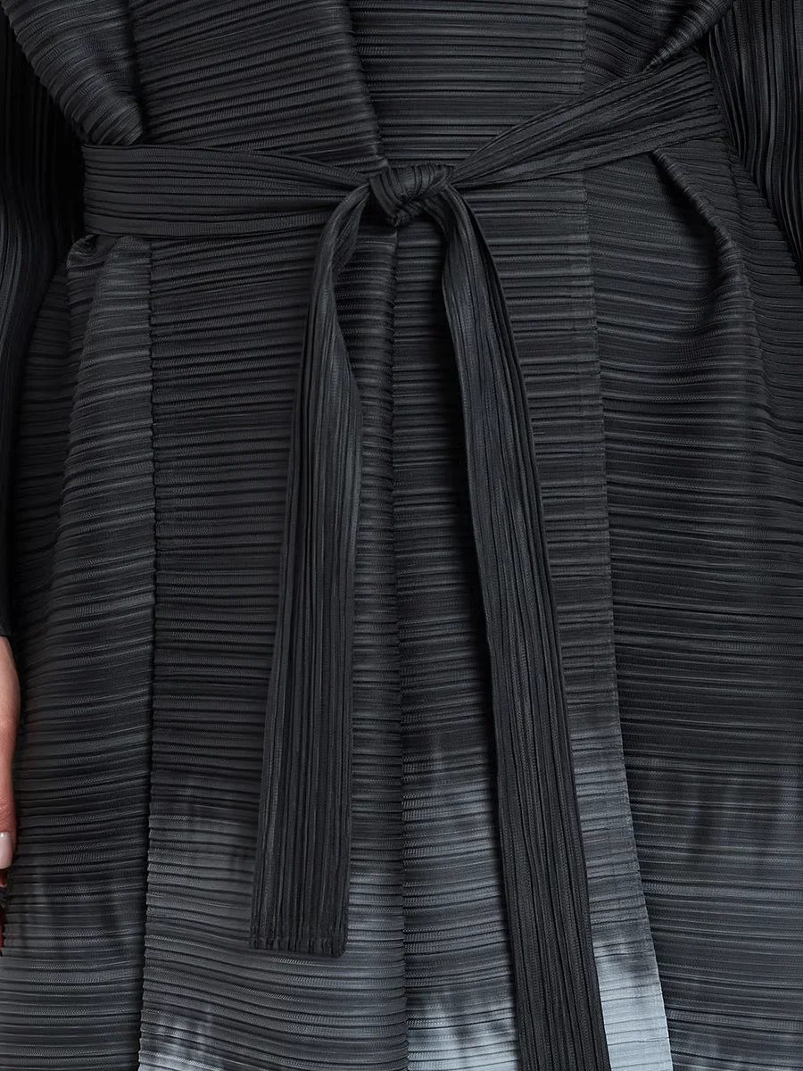 Fold Black White Gray Gradient Pleated Abaya Belted Waist Soft Fabric Elegant Robe 2025 Trendy Casual Daily Wear Chic Ensemble