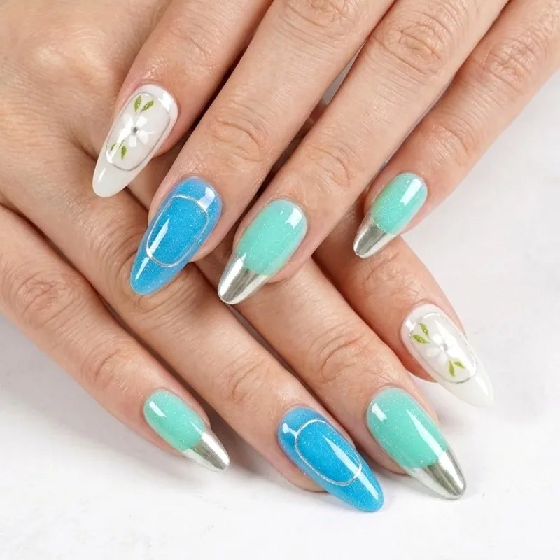 

2Pcs False Nails Blue and Green Color-Blocking with Silver Edges French-Style Hand-Painted White Flowers Press-On Nails