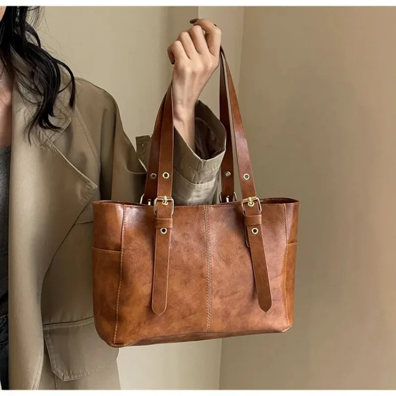 Large Capacity Solid Color Women's Handbags For 2025 Korean Versatile Chain Shoulder Bags Luxury Minimalist Tote Bag