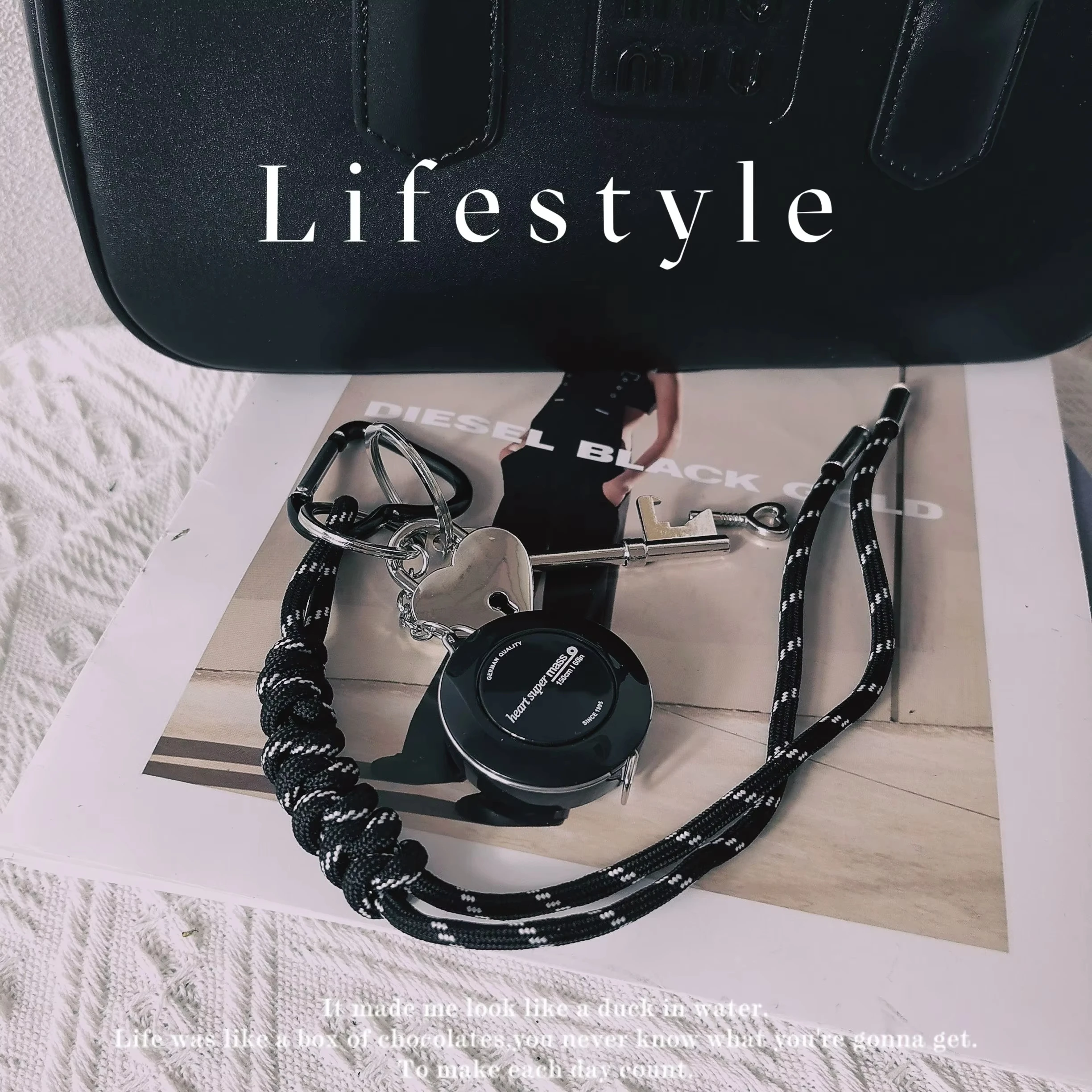 Original Design Versatile Love Lock Climbing Rope Keychain Bag Buckle Simple Girl MIU Bag Accessories Pendant Hanging Decoration