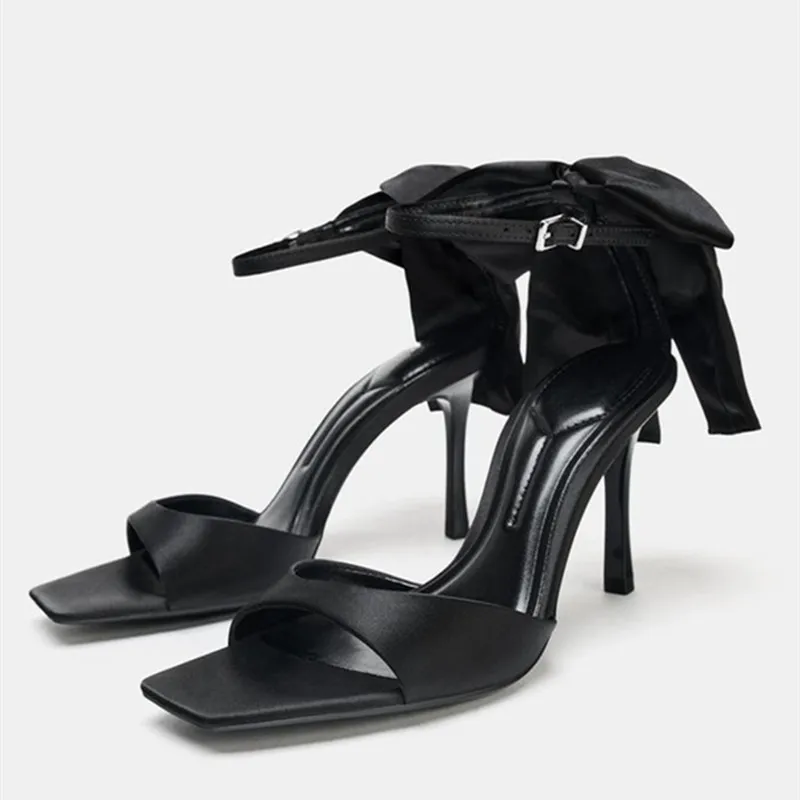 

Black Bow Embellished High Heel Sandals Women Luxury Ankle Strap Buckle Stiletto Designer Shoes Sexy Open Toe Party Dress Shoes