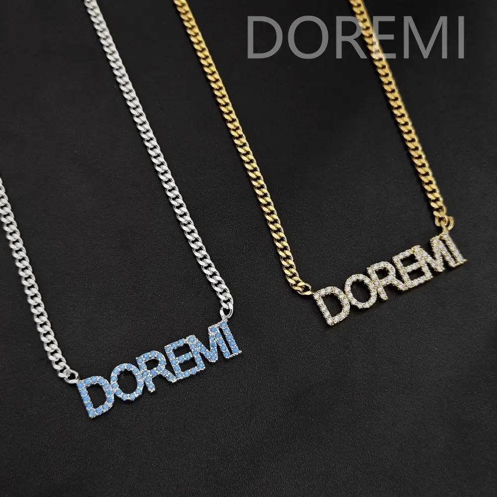 Doremi 9mm alphabetischer Geburts stein Zirkon Buchstabe benutzer definierte Name kubanische Kette Modeschmuck Zirkon blau Buchstaben Name Halskette