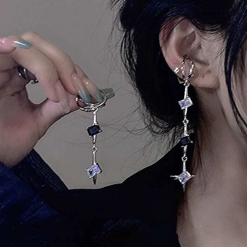 Cool Sweet Style Starburst Diamond Flash Chain Asymmetric Earrings Luxury Sensation Versatile Cold Tone Earrings Fashion Jewelry
