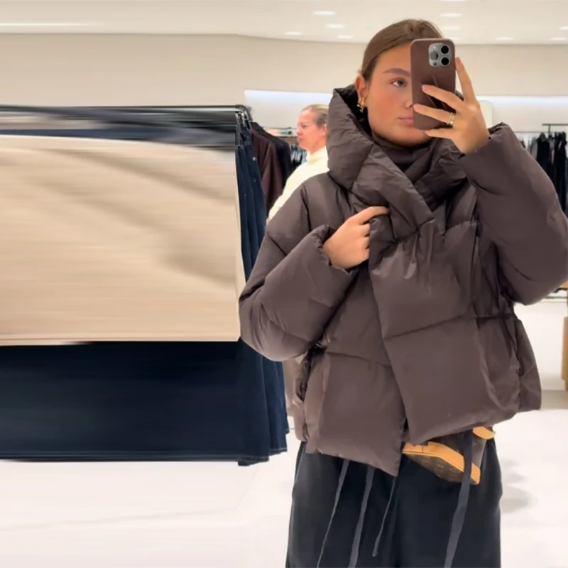 

Утепленный женский пуховик коричневого цвета со съемным шарфом и воротником с капюшоном, хлопковая стеганая куртка, верхняя одежда на молнии, новинка 2025 года, зимние женские пальто