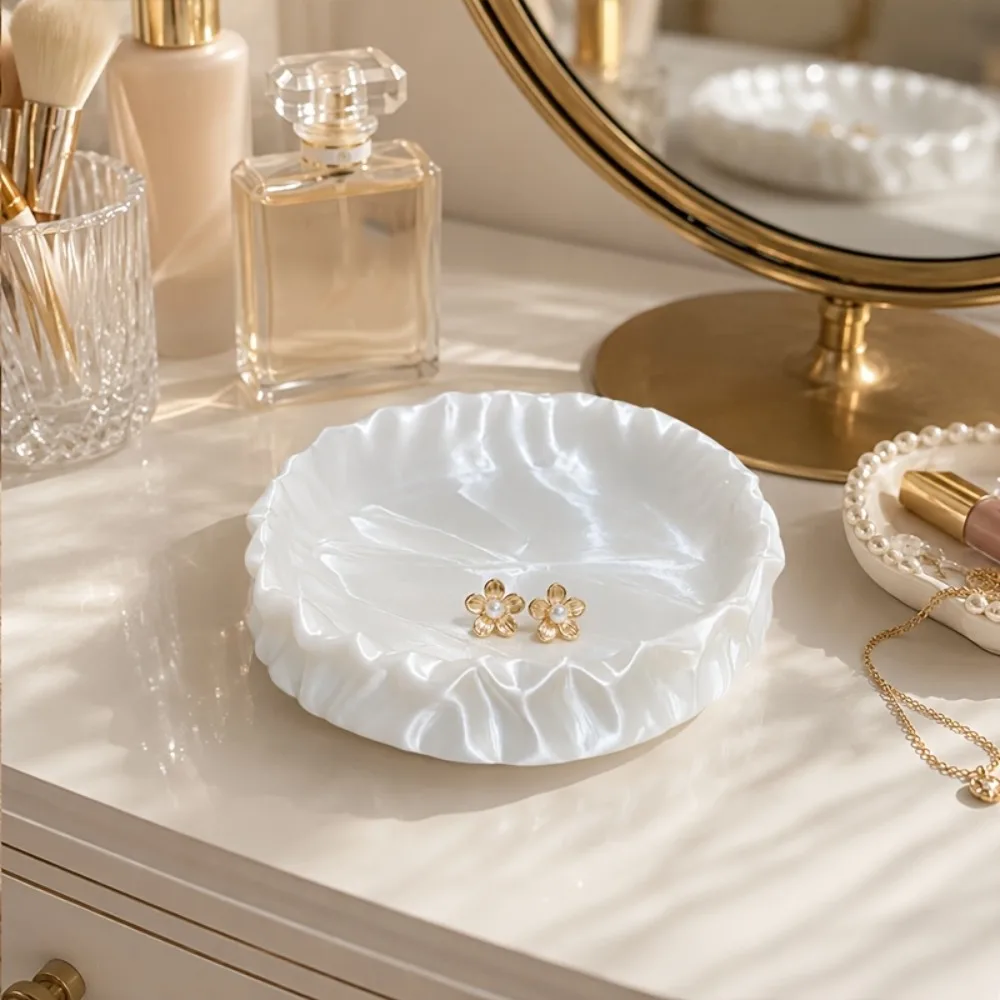Pearl Luster Ring Tray Storage Box Decorative Dressing Table Storage Tray Suitable for Earrings Rings Necklaces Bracelets