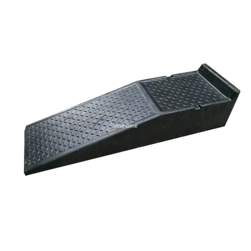 Car maintenance  Auto repair Oil change bracket Ramp Repair  Anti-skid plastic ramp