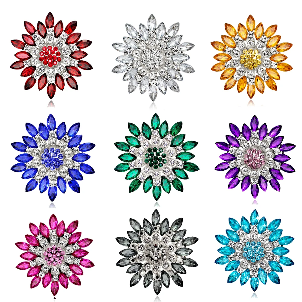 Vintage women\'s sunflower brooches, crystal shiny chrysanthemum pins, daily wear for parties and weddings, jewelry for friends