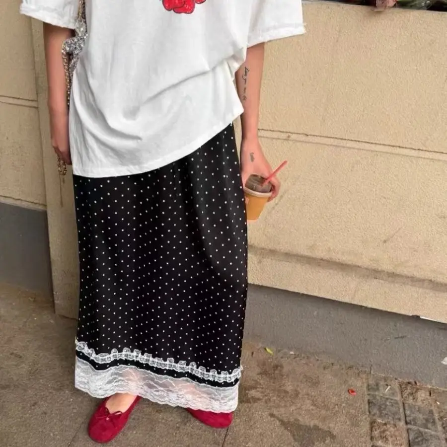 

Korean lace splicing polka dot skirt 2025 spring new lace elastic waist thin versatile straight skirts for women