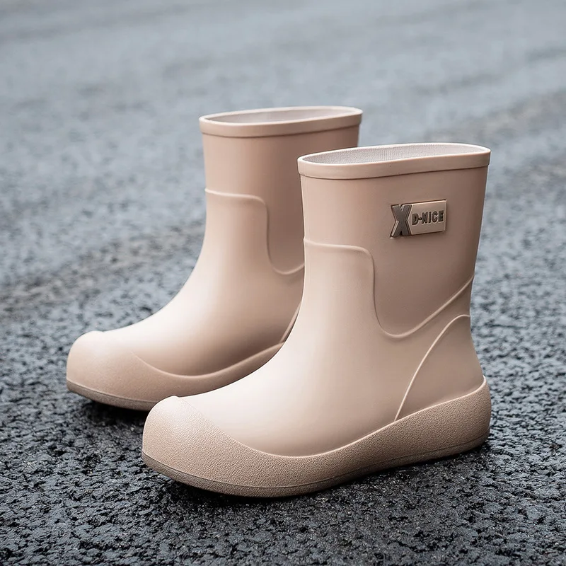 

Four-Season Ladies' Mid-Calf Rain Boots Waterproof Non-Slip Work oes for Outdoor Kitchen op And Household Use