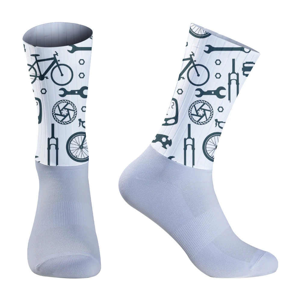 Chaussettes de sport coordonnantes sans couture pour vélo, accessoire de cyclisme, nouvelle collection été 2024