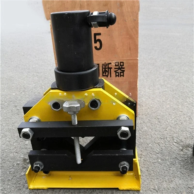 Angle bending and cutting machine, electric split angle iron bending machine, three-in-one busbar processing machine