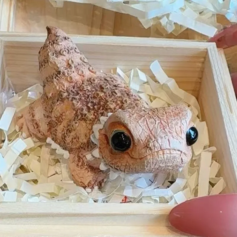 Limitado en Stock Jxk Mini dragón barbudo Central modelo escalada mascota estatuilla resina decoración de escritorio ornamento regalo de cumpleaños