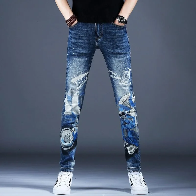 

Весенне-осенние новые модные прямые эластичные брюки с принтом для мужчин, повседневные спортивные джинсы высокого качества в стиле ретро