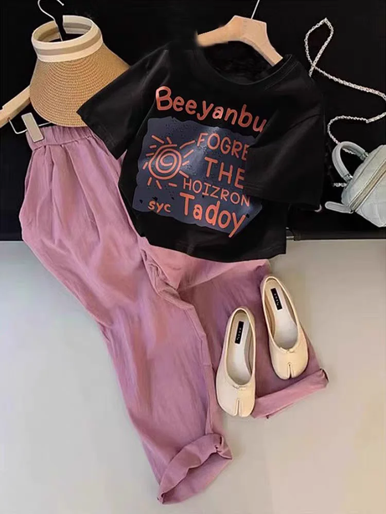 

Модный комплект из двух предметов: футболка с буквенным принтом и розовые брюки для женщин, лето 2026, новинка, повседневная спортивная одежда