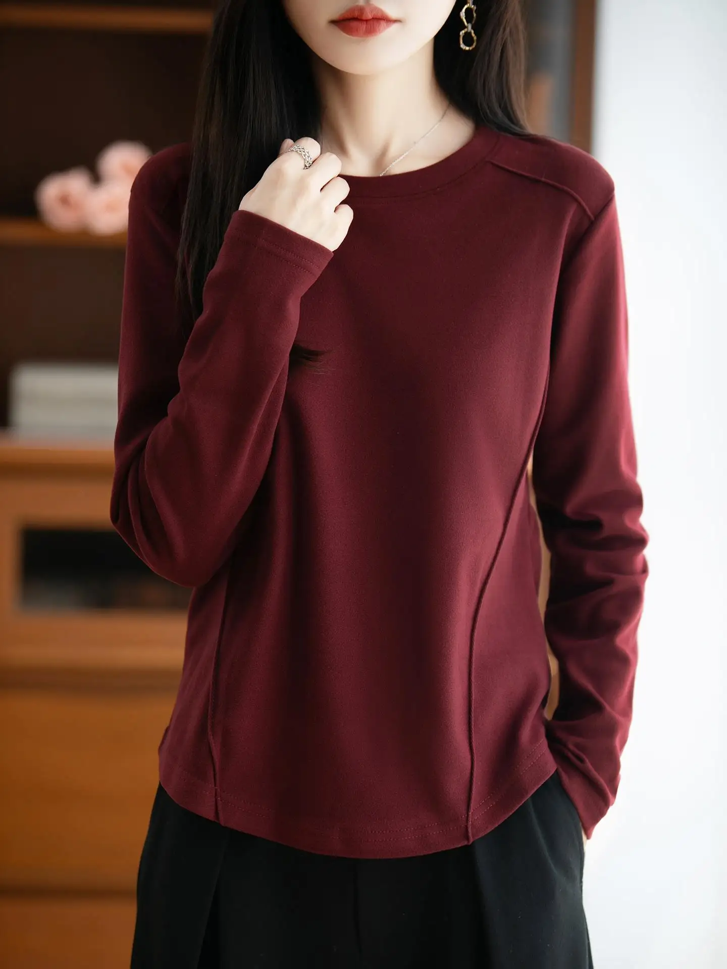 

round Ne Slim Fit Long Sve Women's Base irt Soft Comfortable Inner Wear Autumn Winter Faion Casual Knitted Top