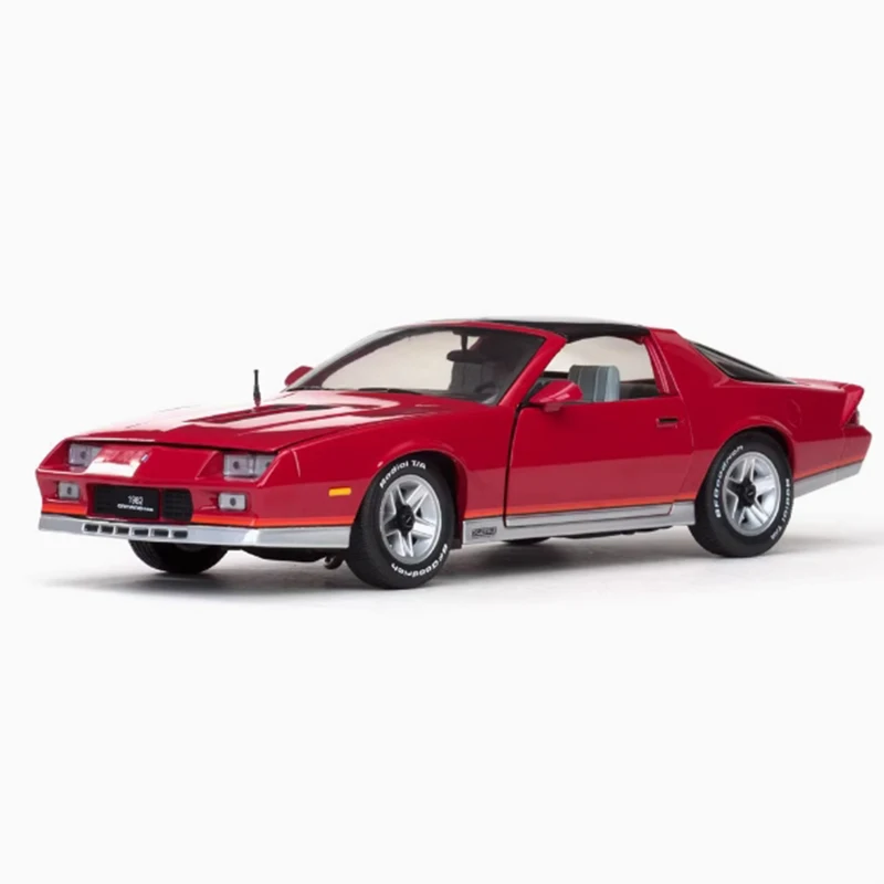 Diecast 1/18 Scale Camaro Alloy Car Model Collection Souvenir Display Static Ornaments Vehicle Toy Decoration Gift