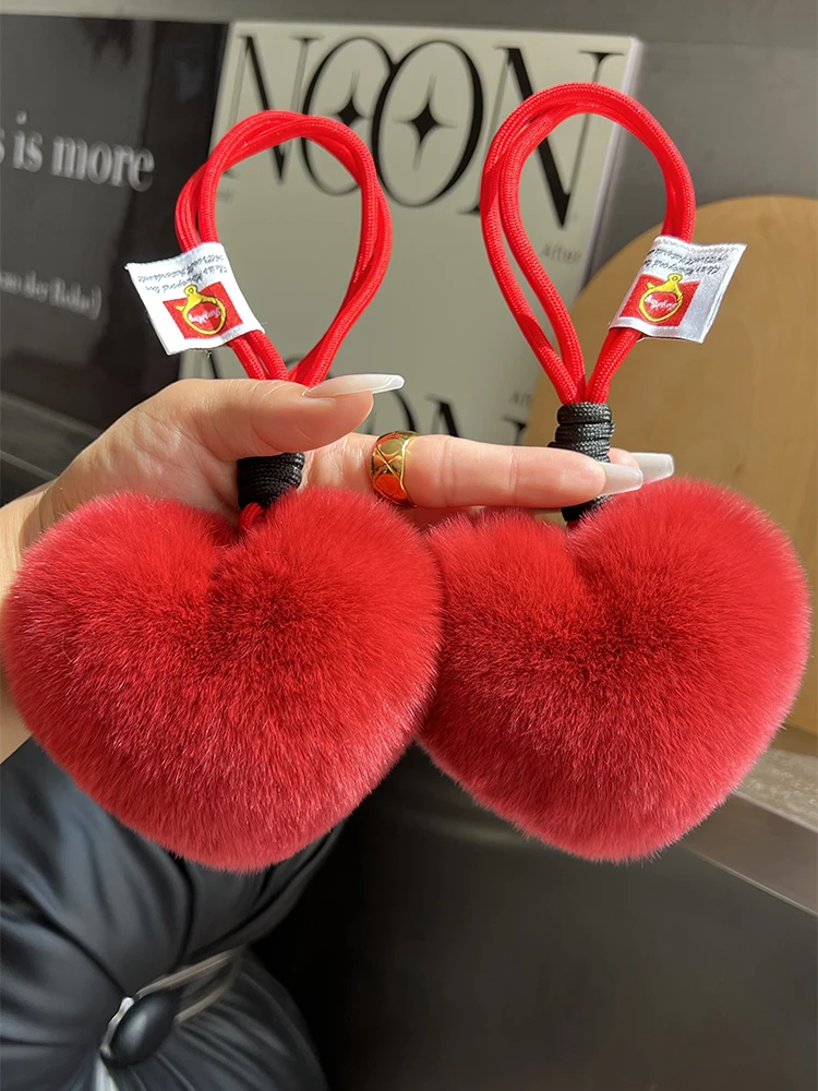 Cute Real Rabbit Fur Heart-Shaped Keychain Pendant Creative Plush Heart-Shaped Heart Schoolbag Ornament Gift Bridesmaid Gifts