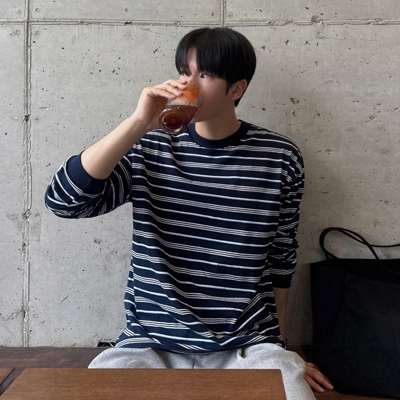Navy Blue Casual Striped Long Sleeve Men's T-shirt 2026 Chic New Loose Fit Round Neck Pullover Top Korean Style Tee OIWJ