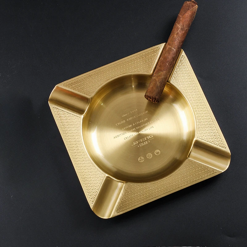 

Brass Cigar Ashtray Men's Handmade Ashtray Four Slots Living Room Decoration Office